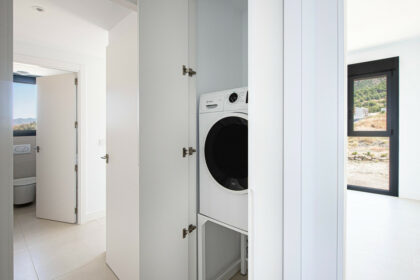 219f8084fea5f9a46fdfca645b4ad574 - 23