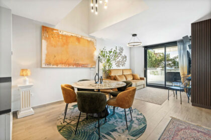 233646eca94f75eb2c158d714a2999a6 - 11