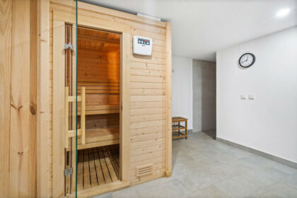 233646eca94f75eb2c158d714a2999a6 - 28