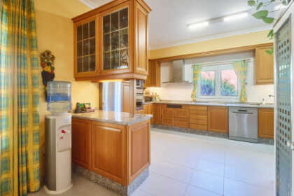 24fe60f21ee2ac3b9fa553215ec4b213 - 22