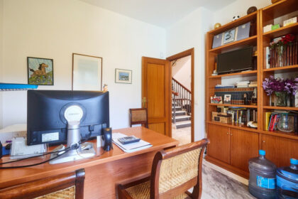 24fe60f21ee2ac3b9fa553215ec4b213 - 26