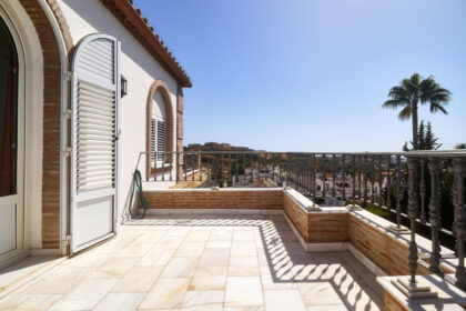 24fe60f21ee2ac3b9fa553215ec4b213 - 49