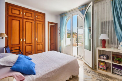 24fe60f21ee2ac3b9fa553215ec4b213 - 50