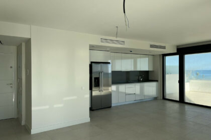 271bf4192abc34c96d112d674a69bf46 - 13