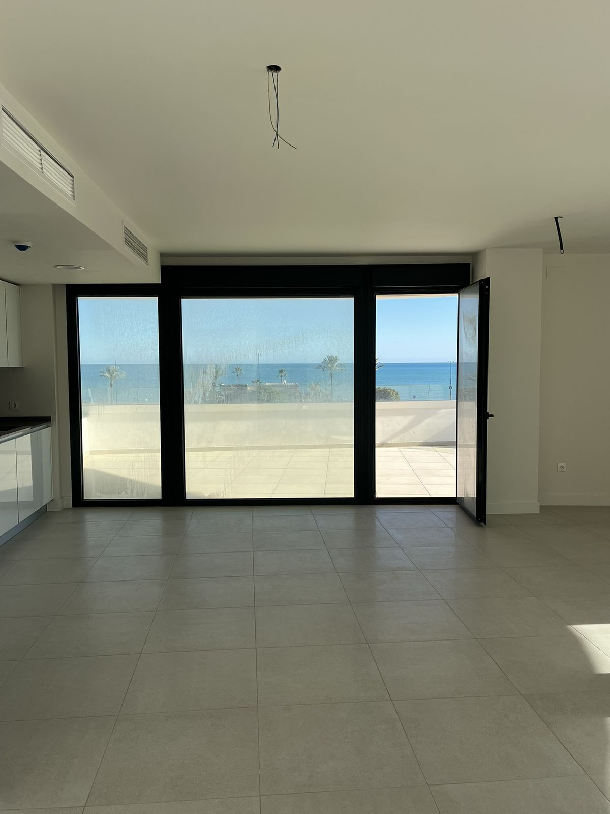 271bf4192abc34c96d112d674a69bf46 - 24