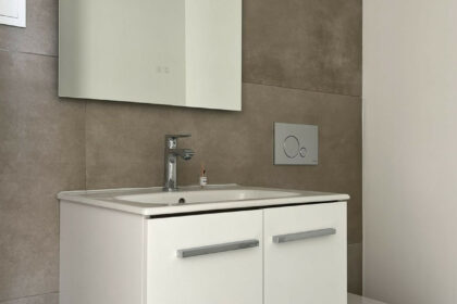 271bf4192abc34c96d112d674a69bf46 - 25