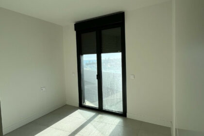 271bf4192abc34c96d112d674a69bf46 - 26