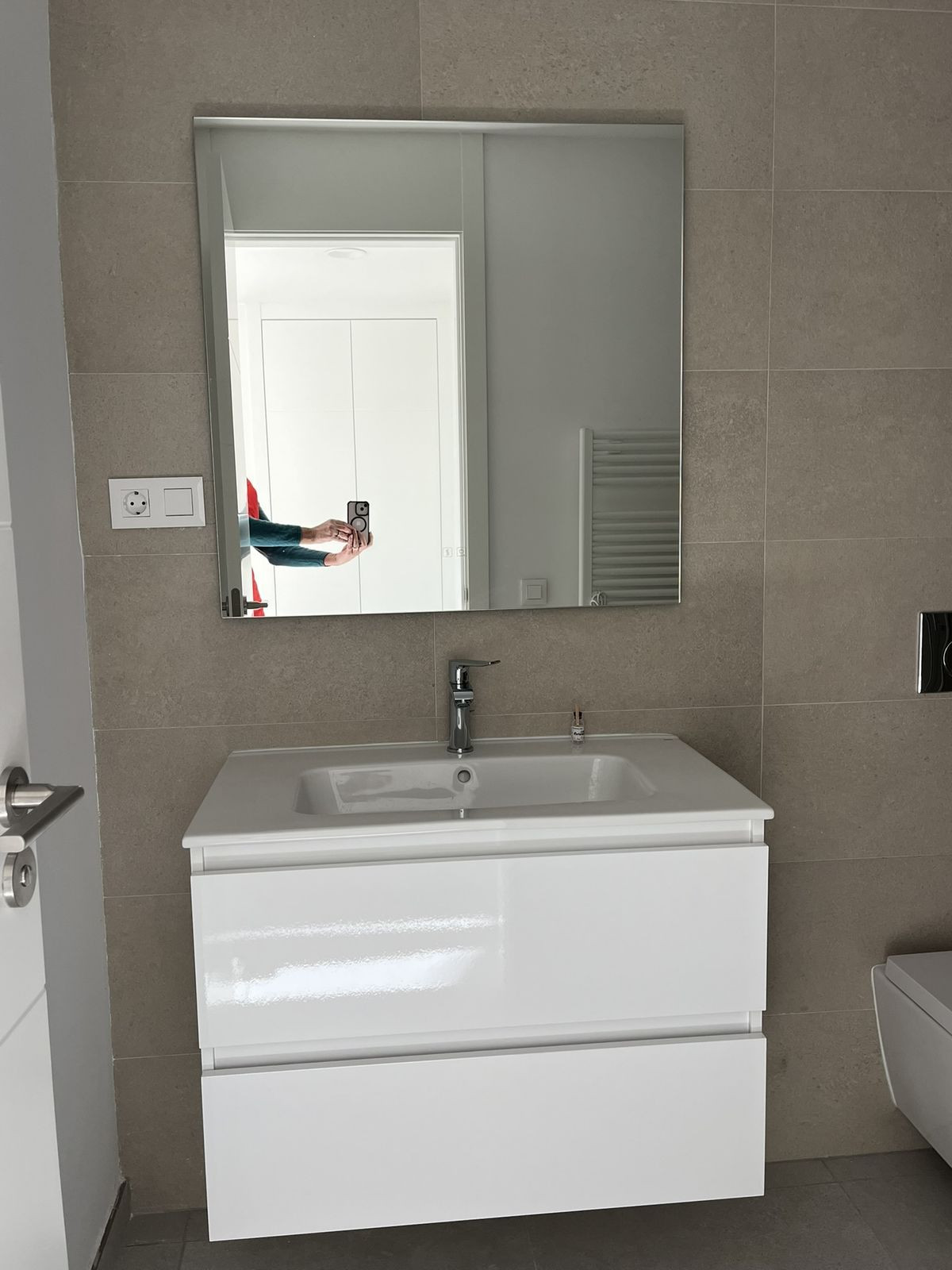 271bf4192abc34c96d112d674a69bf46 - 32