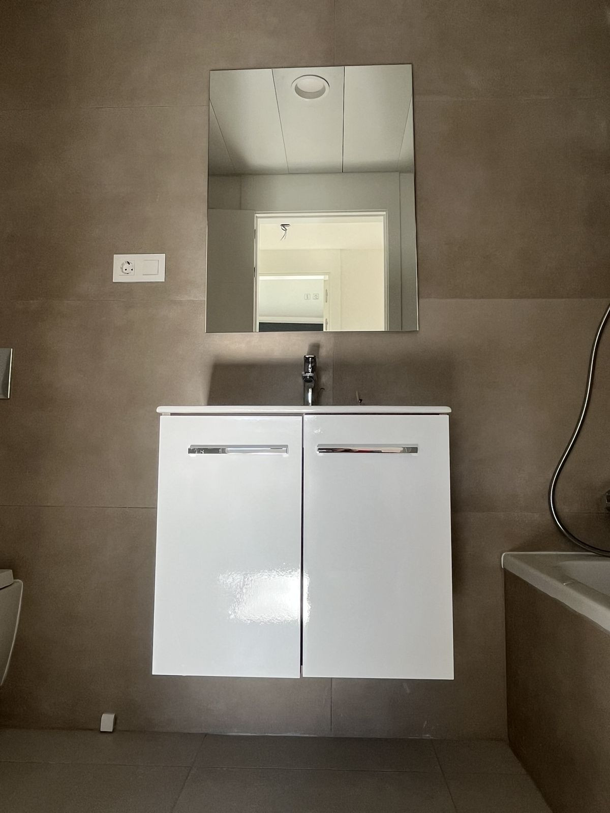 271bf4192abc34c96d112d674a69bf46 - 37