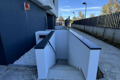 271bf4192abc34c96d112d674a69bf46 - 53