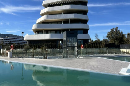 271bf4192abc34c96d112d674a69bf46 - 56