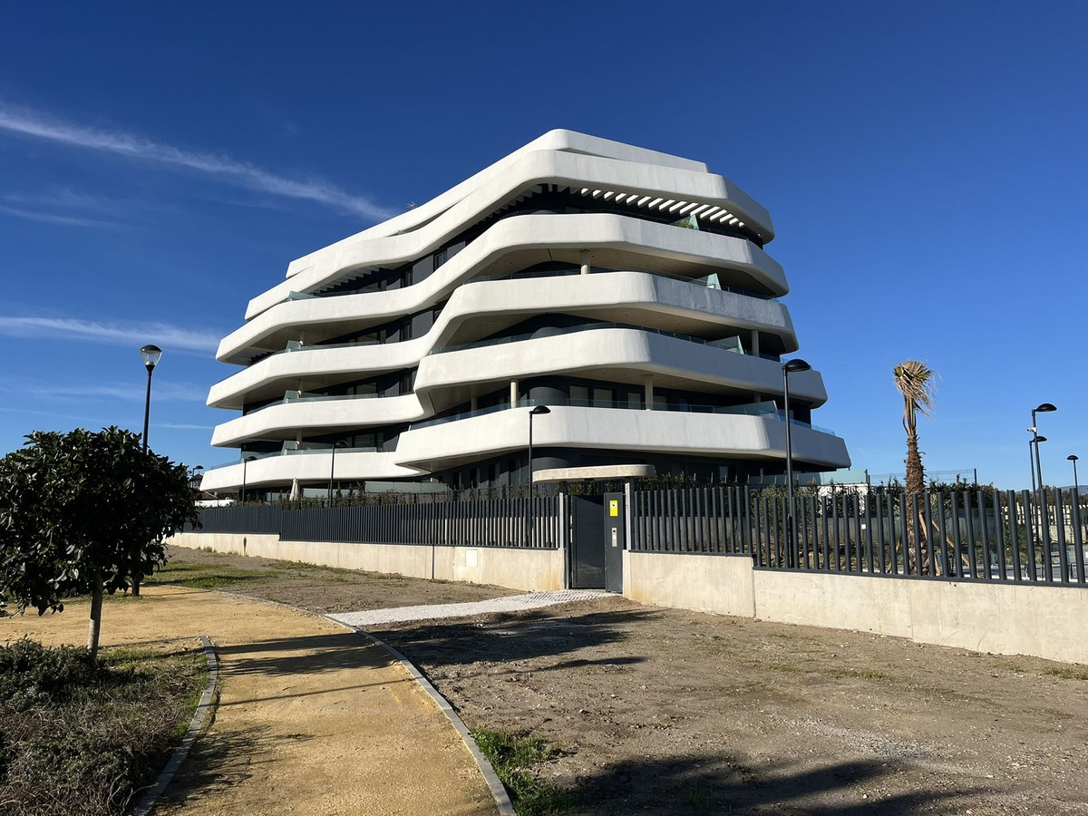 271bf4192abc34c96d112d674a69bf46 - 70