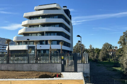 271bf4192abc34c96d112d674a69bf46 - 74