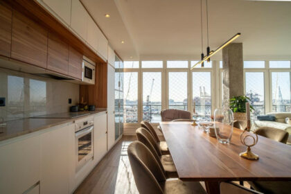 27741aaff050e07557c0b0f1be1677b3 - 11