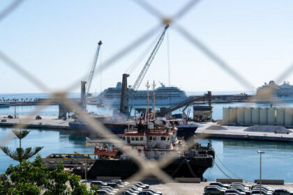 27741aaff050e07557c0b0f1be1677b3 - 25