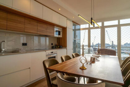 27741aaff050e07557c0b0f1be1677b3 - 26