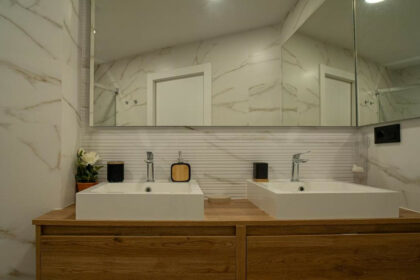 27741aaff050e07557c0b0f1be1677b3 - 32