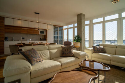 27741aaff050e07557c0b0f1be1677b3 - 9