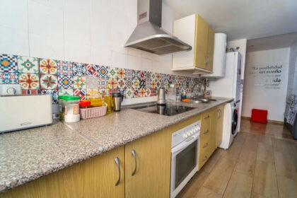 2775f307ad1b57373061cabfbffefcb9 - 2