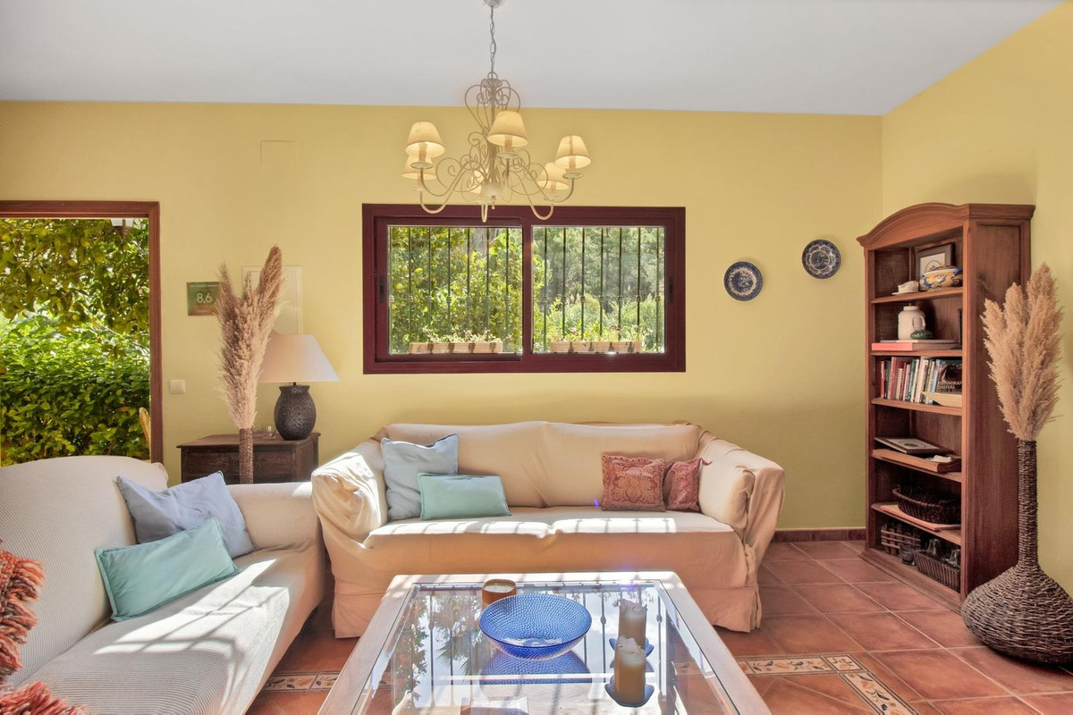 2a1a1dfe6df9df65fdae6b136d4c83b1 - 21