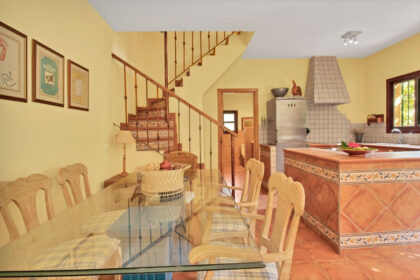 2a1a1dfe6df9df65fdae6b136d4c83b1 - 25