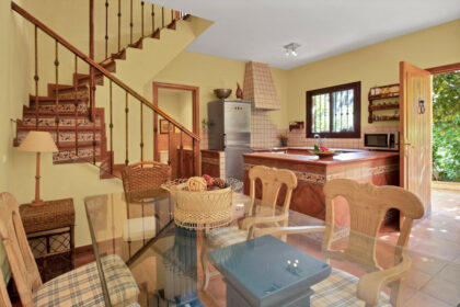 2a1a1dfe6df9df65fdae6b136d4c83b1 - 26