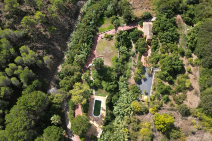 2a1a1dfe6df9df65fdae6b136d4c83b1 - 28