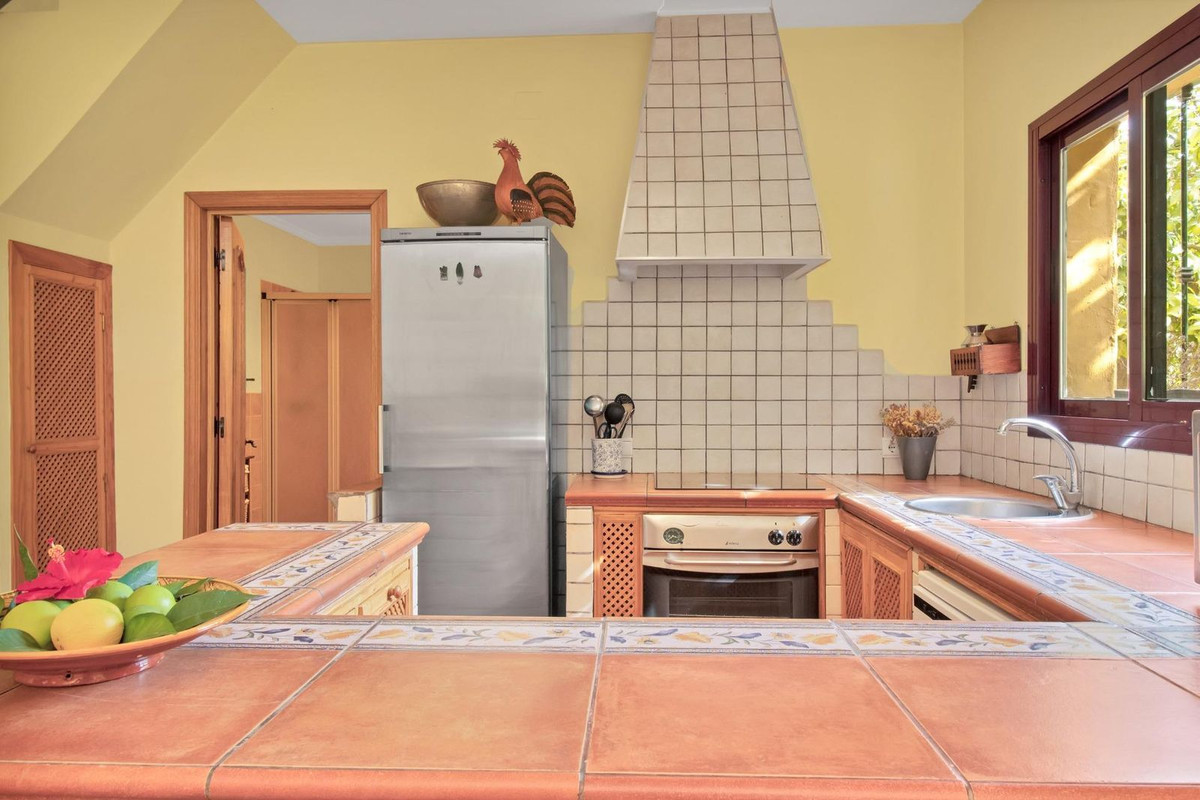 2a1a1dfe6df9df65fdae6b136d4c83b1 - 29