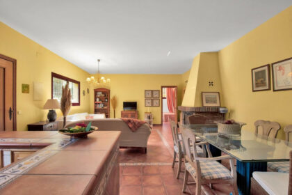 2a1a1dfe6df9df65fdae6b136d4c83b1 - 34