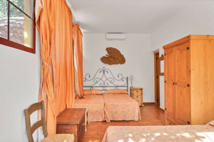 2a1a1dfe6df9df65fdae6b136d4c83b1 - 36