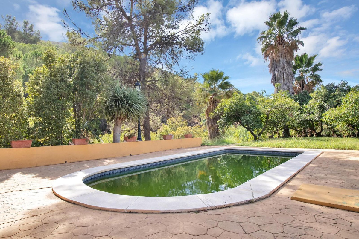 2a1a1dfe6df9df65fdae6b136d4c83b1 - 49