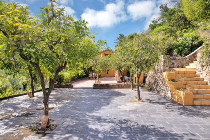 2a1a1dfe6df9df65fdae6b136d4c83b1 - 57