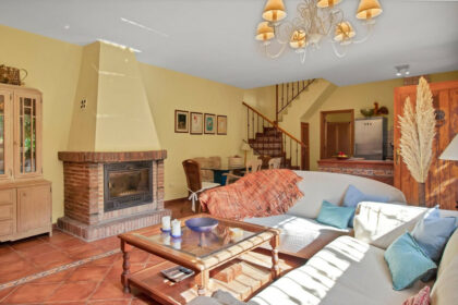 2a1a1dfe6df9df65fdae6b136d4c83b1 - 6