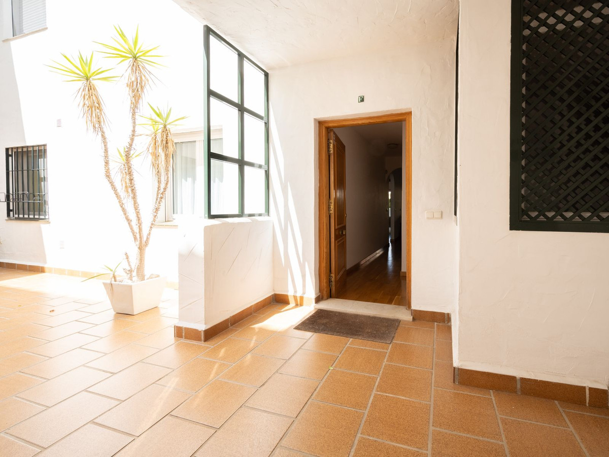 2b7c68809b98c7b7ececd45824b8494e - 21