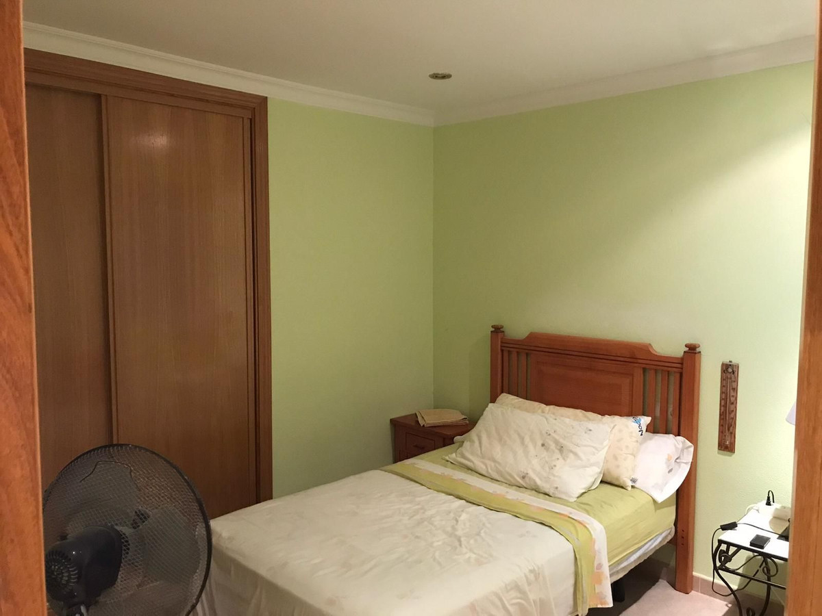 2cd9bf92532481d04779186f9e8df03a - 21