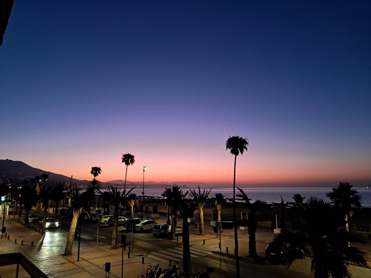 2cd9bf92532481d04779186f9e8df03a - 25