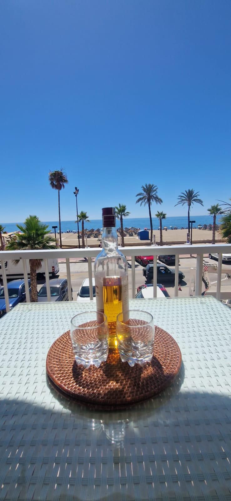 2cd9bf92532481d04779186f9e8df03a - 3