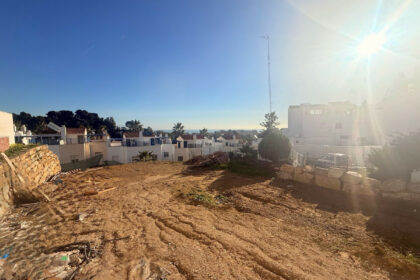 2f0227272a5093df67a64f1ba0406440 - 7