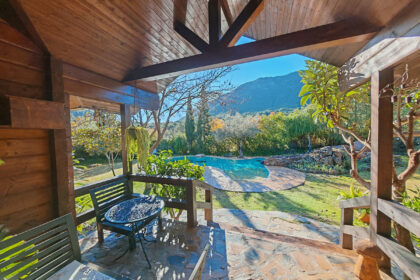 2f95dcae98d5320a403c1d52fc510bf5 - 16