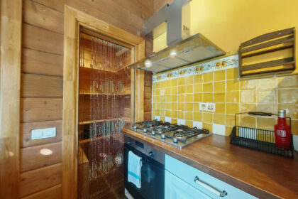 2f95dcae98d5320a403c1d52fc510bf5 - 8