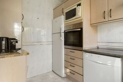 300b85e9aa4efbf2fba52e410073b0d2 - 11