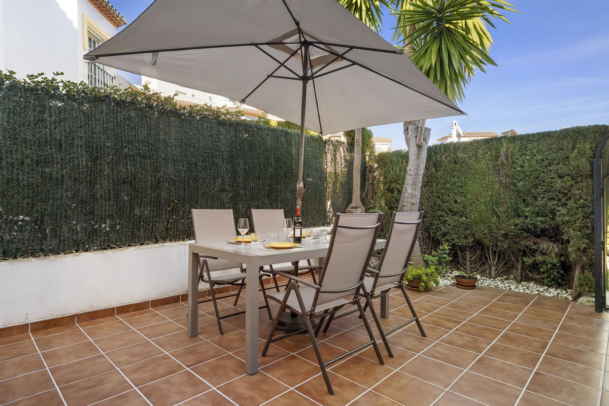 300b85e9aa4efbf2fba52e410073b0d2 - 14