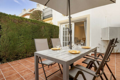 300b85e9aa4efbf2fba52e410073b0d2 - 16