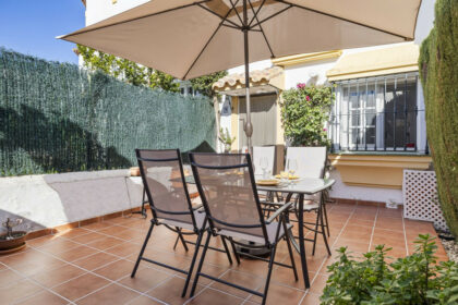 300b85e9aa4efbf2fba52e410073b0d2 - 18