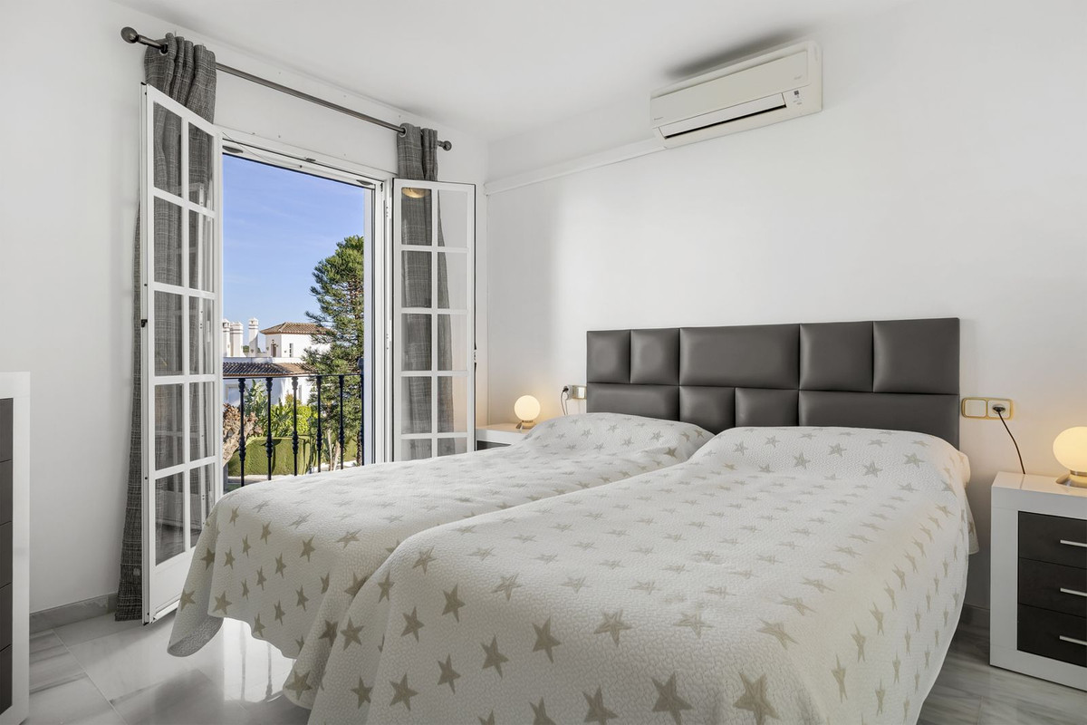 300b85e9aa4efbf2fba52e410073b0d2 - 21