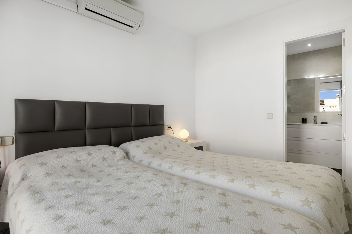 300b85e9aa4efbf2fba52e410073b0d2 - 22