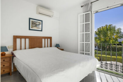 300b85e9aa4efbf2fba52e410073b0d2 - 25