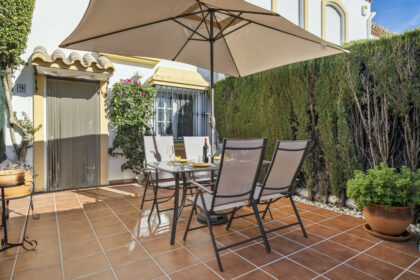 300b85e9aa4efbf2fba52e410073b0d2 - 3