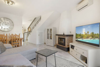 300b85e9aa4efbf2fba52e410073b0d2 - 7