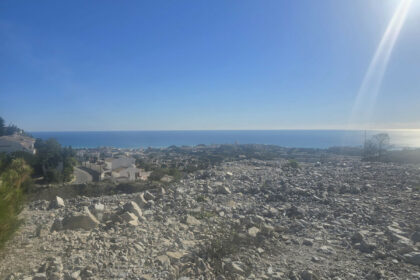 323b8f61df022326d195c5aa0716f9f1 - 14